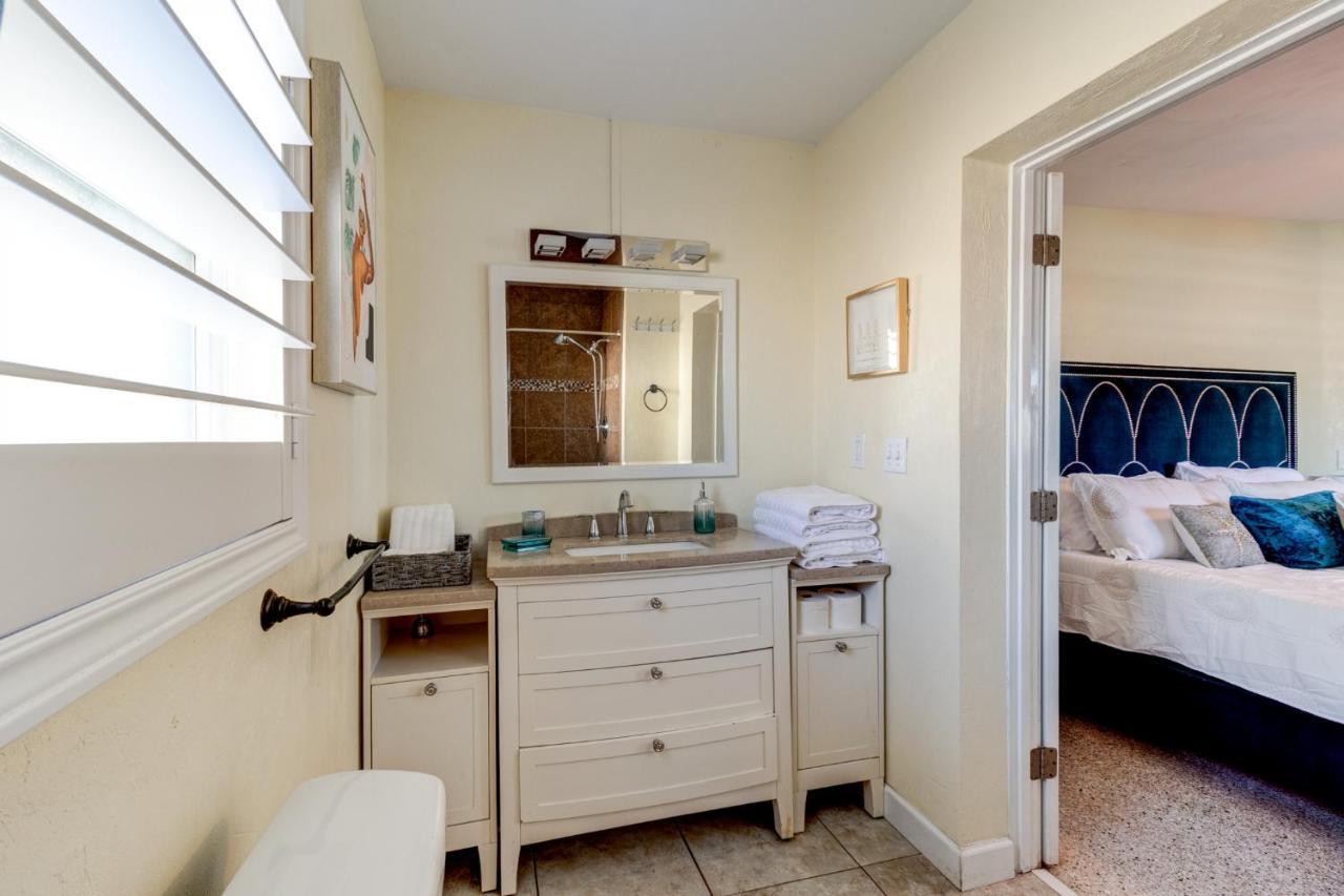3 Bed 2 Ba Wifi Kitchen Walk To Beach Firepit Дейтона-Біч Екстер'єр фото